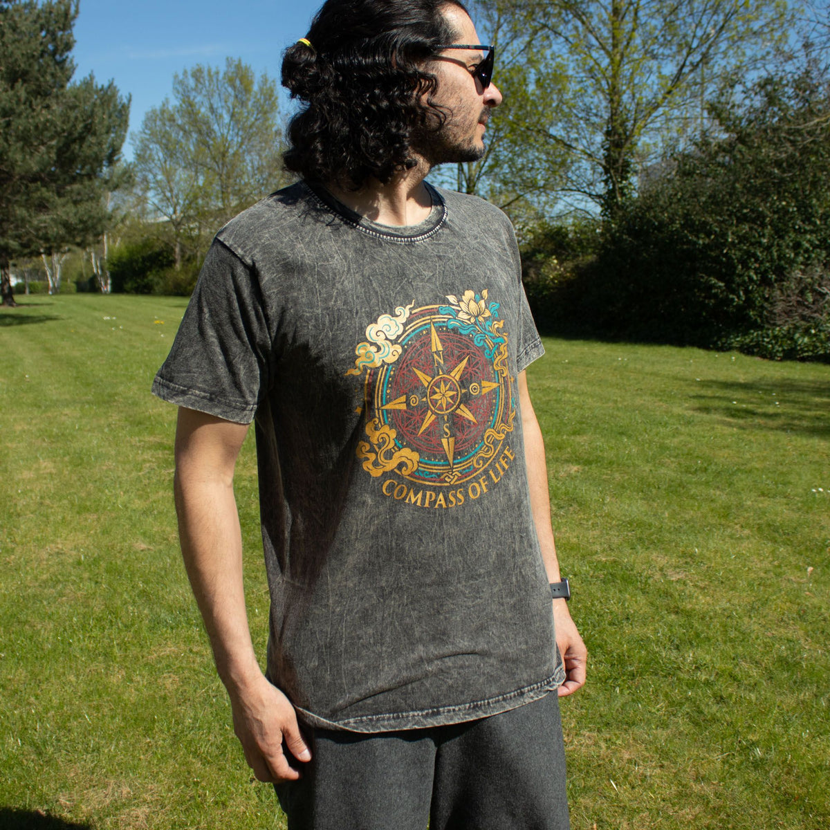 Nomad Sari Stonewashed Cotton T-Shirt - Compass of Life - Charcoal - Small